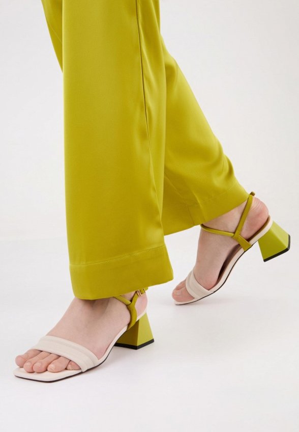 Босоножки Berkonty