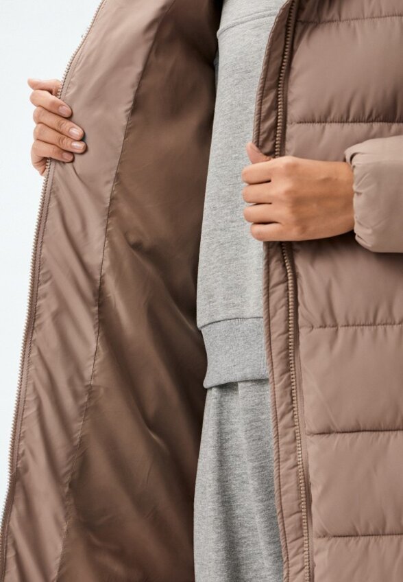 Пуховик Guess