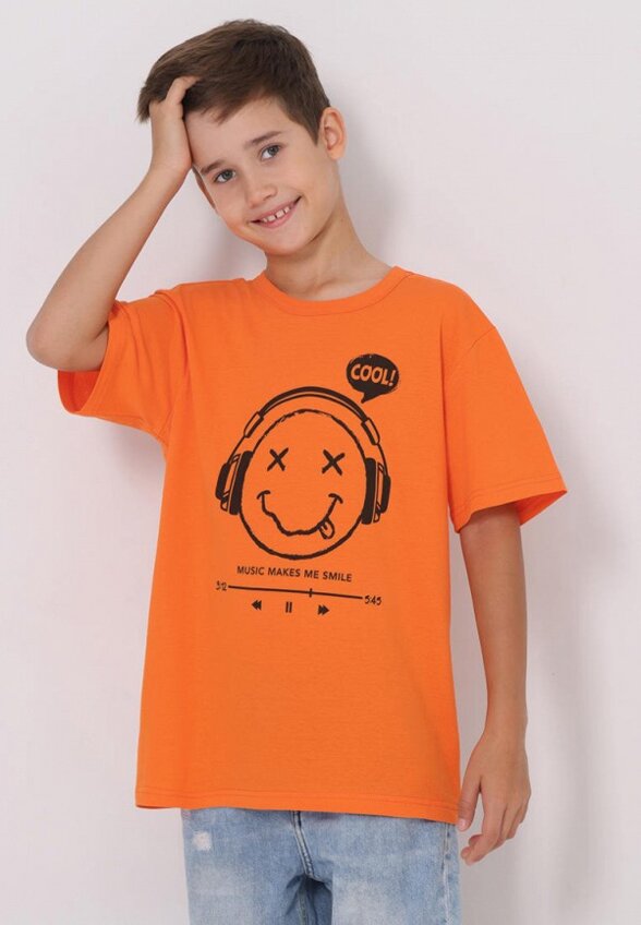 Футболка Апрель