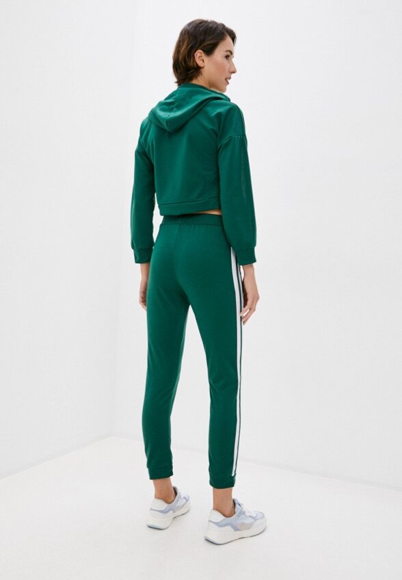 Костюм спортивный Modelle
