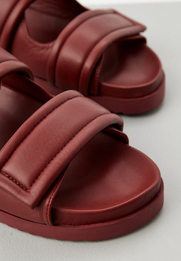 Сабо Patrizia Pepe