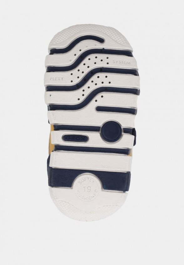 Кроссовки Geox