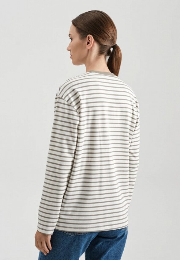 Лонгслив Antiga