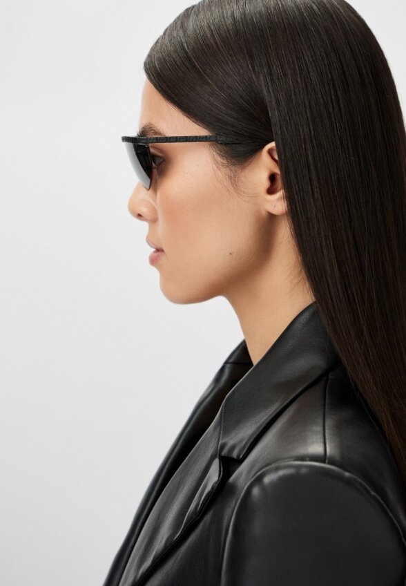 Очки солнцезащитные GCDS