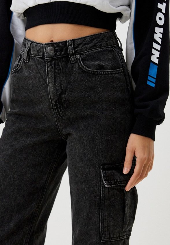 Джинсы Terranova