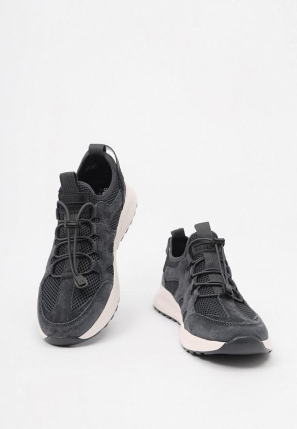 Кроссовки Baasploa