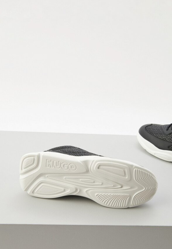 Кроссовки Hugo