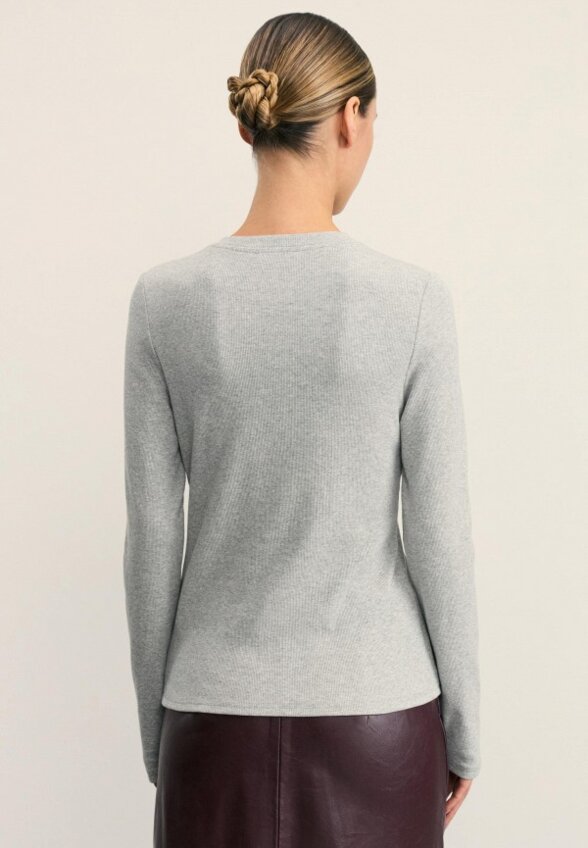 Джемпер Zarina