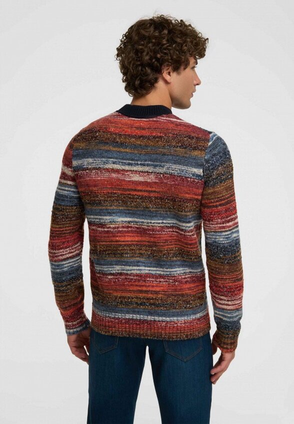 Джемпер Henderson