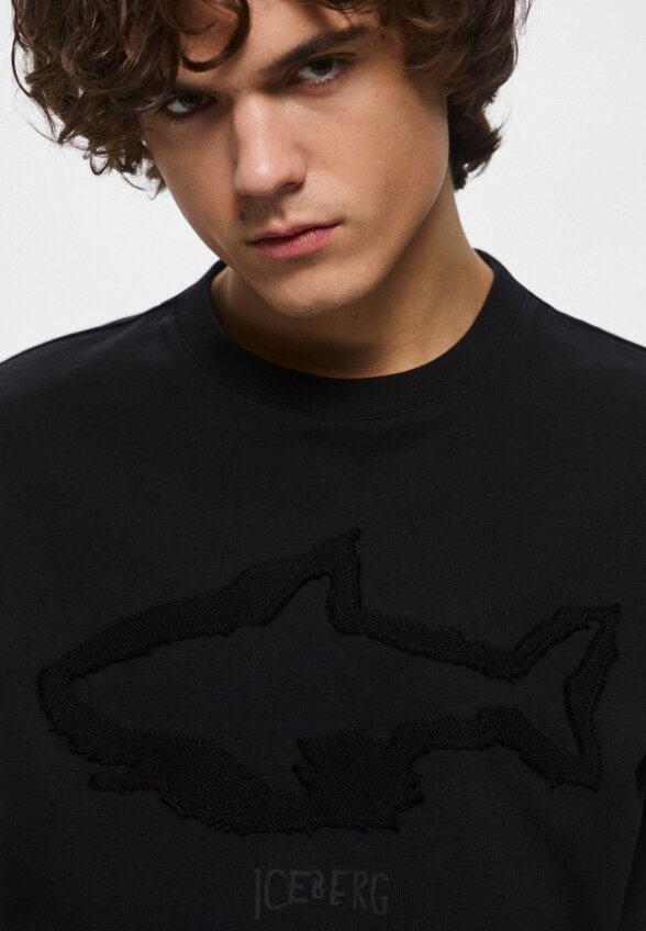 Футболка Iceberg
