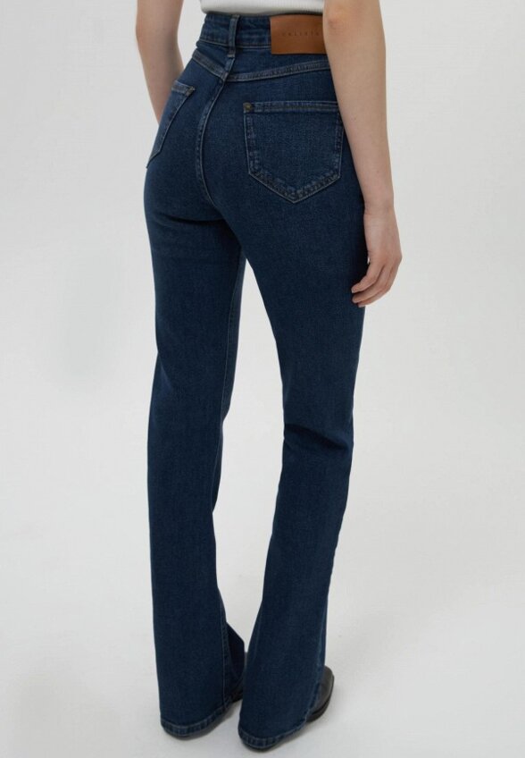 Джинсы Calista