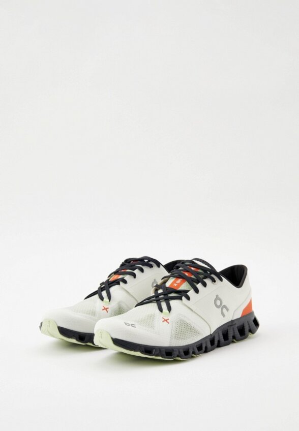 Кроссовки On