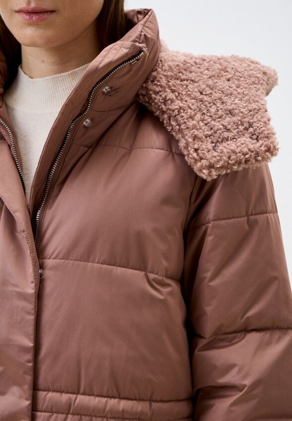 Пуховик Снежная Королева