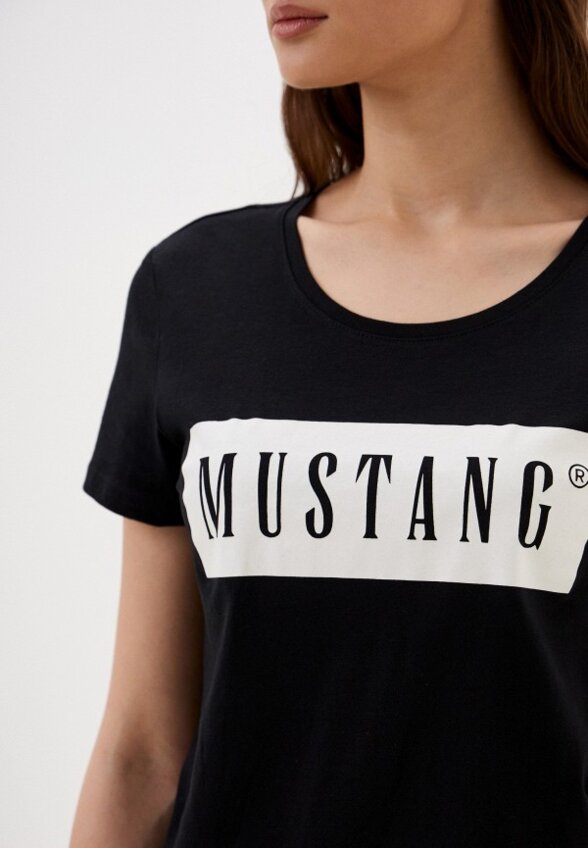 Футболка Mustang