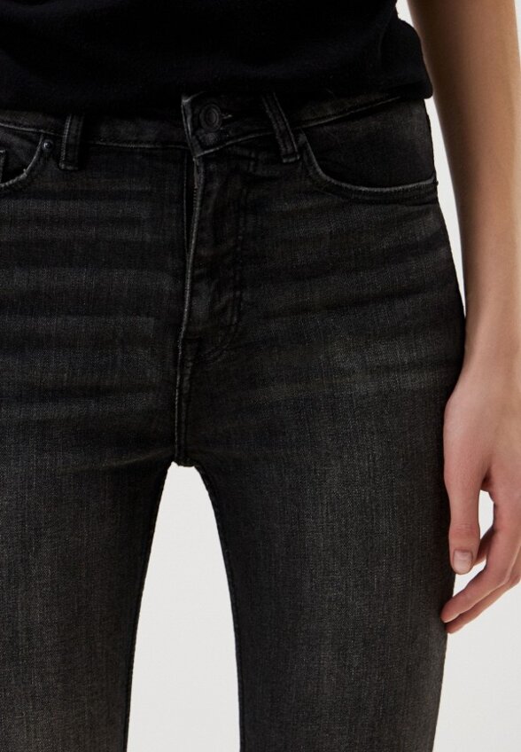 Джинсы Springfield