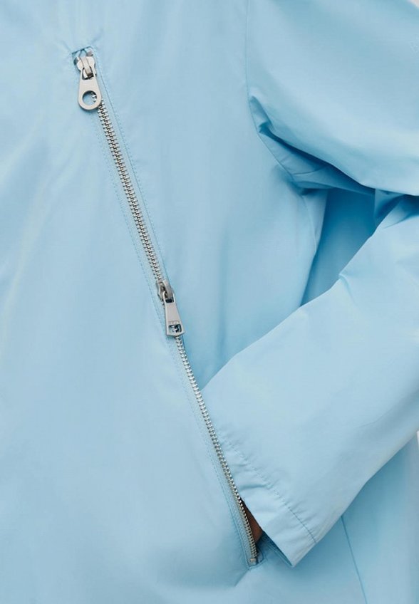 Ветровка Baon