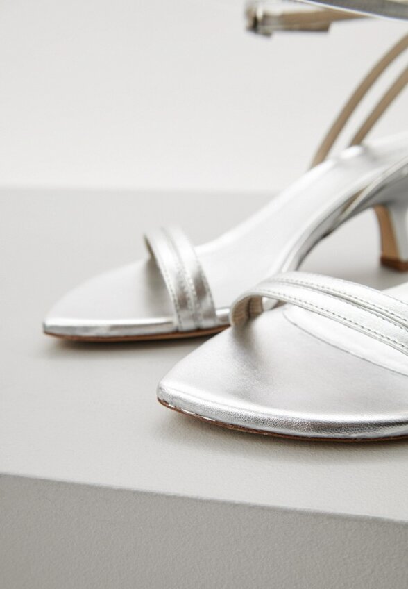 Босоножки Vic Matie