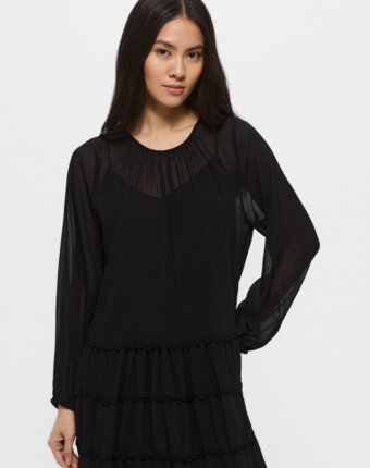 Платье H&M женщинам