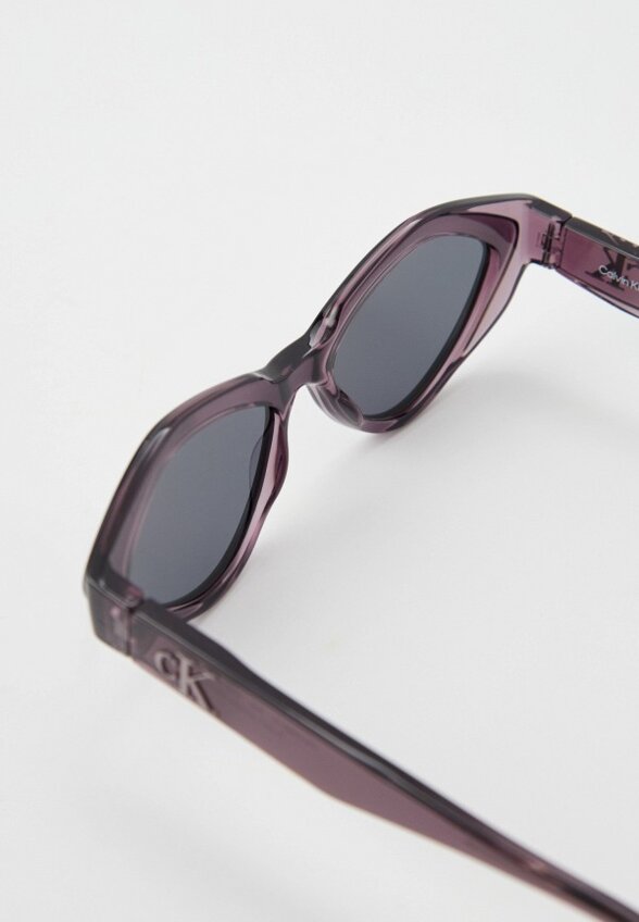 Очки солнцезащитные Calvin Klein Jeans
