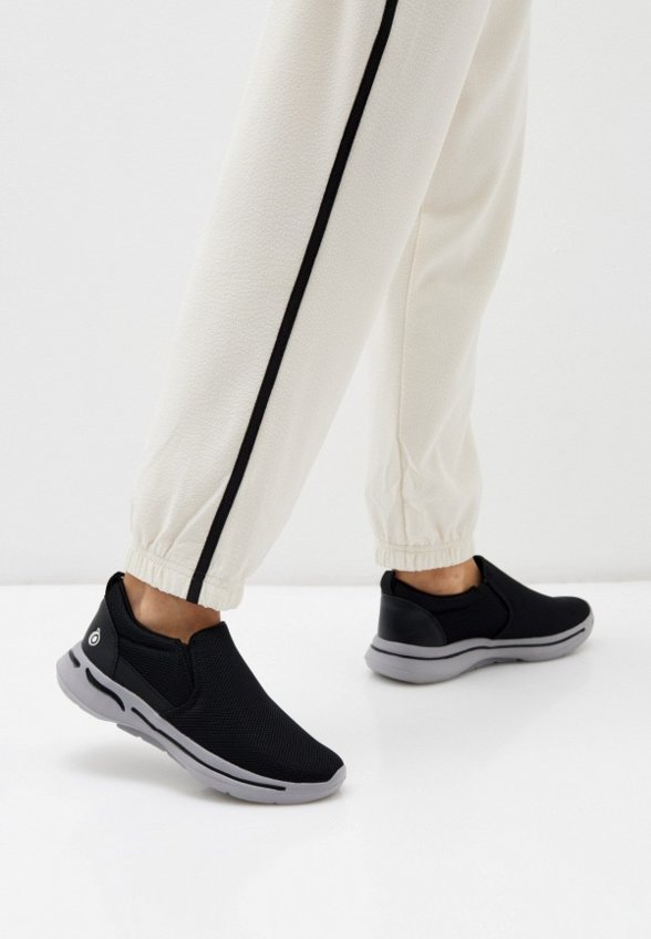 Кроссовки Abricot