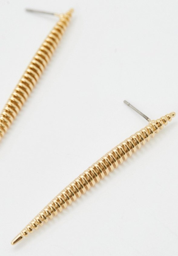 Серьги Free Form