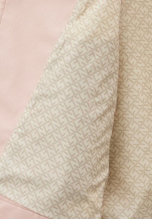 Косуха Nikastyle