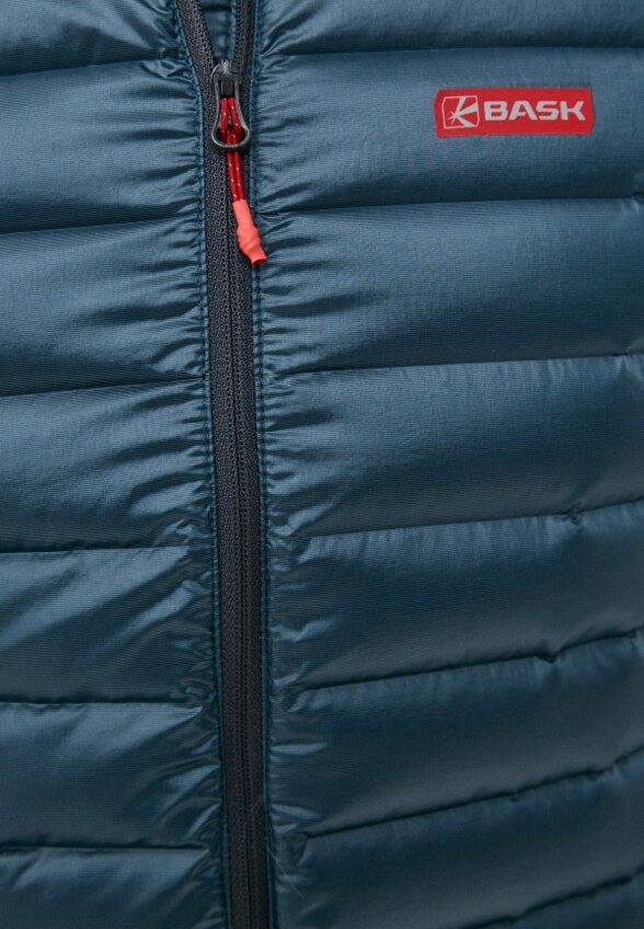 Жилет утепленный BASK