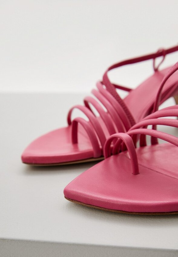 Босоножки Vic Matie