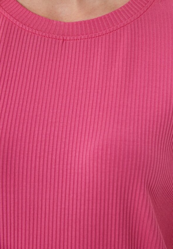 Футболка Helmidge