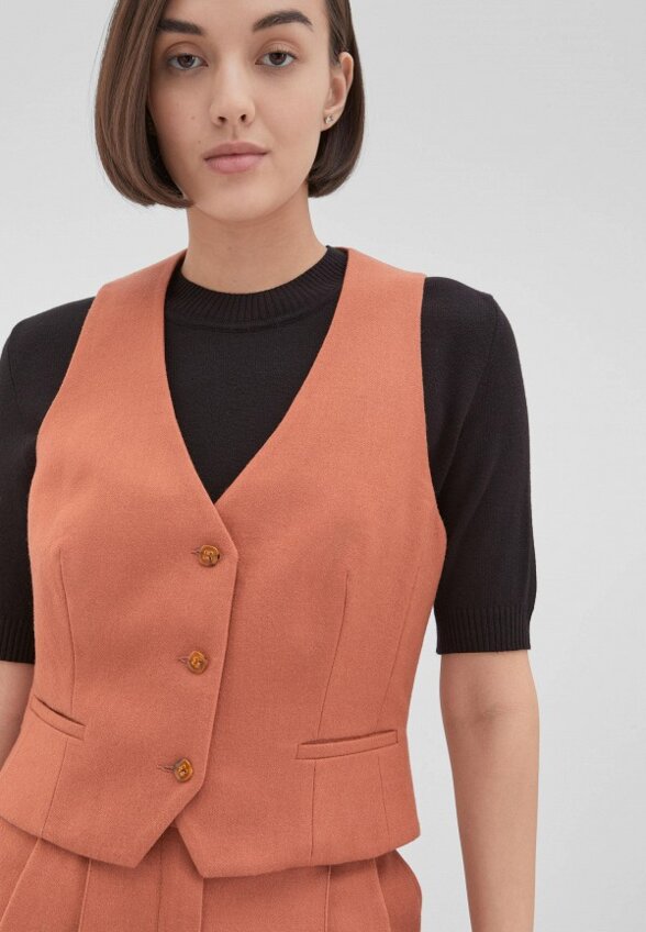 Жилет I Am Studio