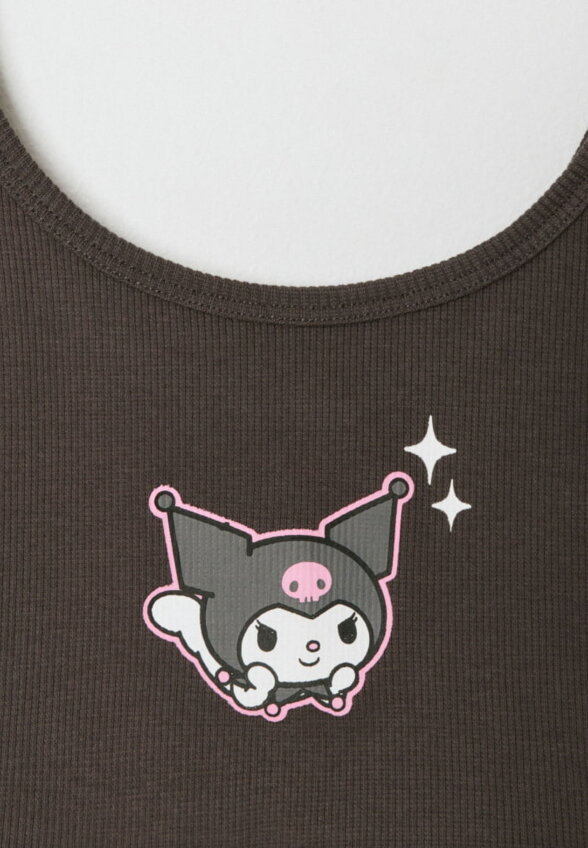 Укороченный топ с принтом Kuromi для девочек