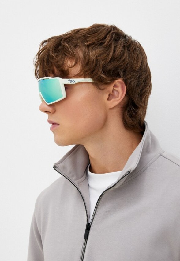 Очки солнцезащитные 720armour