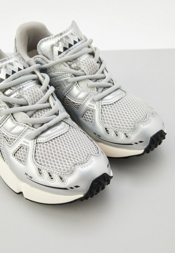 Кроссовки Run Of