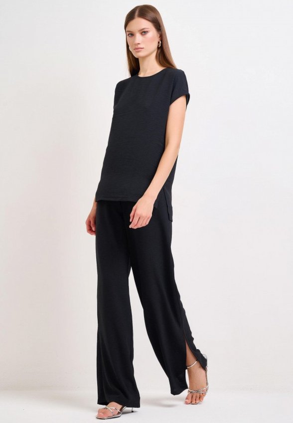 Костюм La selva