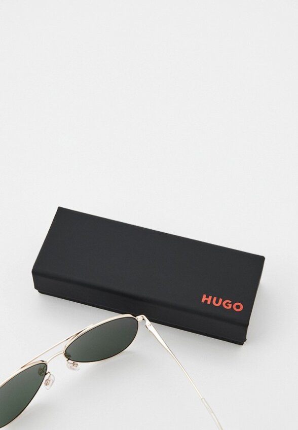 Очки солнцезащитные Hugo