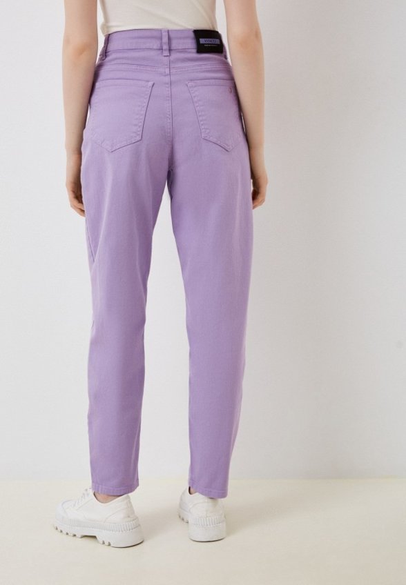 Джинсы Vitacci