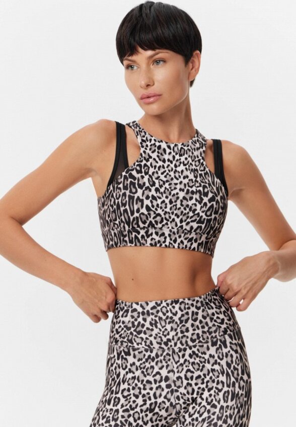 Топ спортивный Neverlate