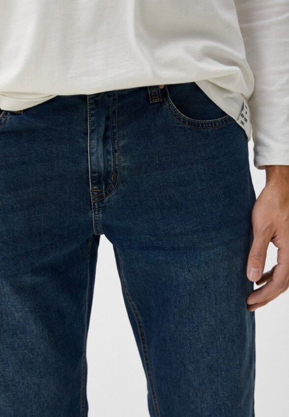 Джинсы Mossmore