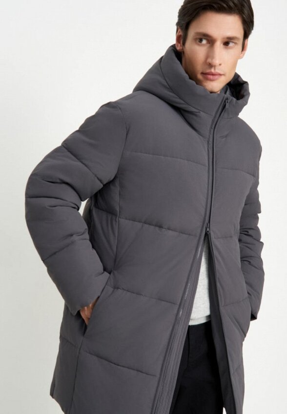 Пуховик Finn Flare