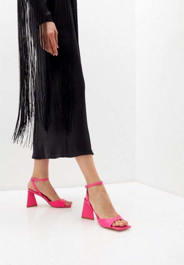 Босоножки Evigi