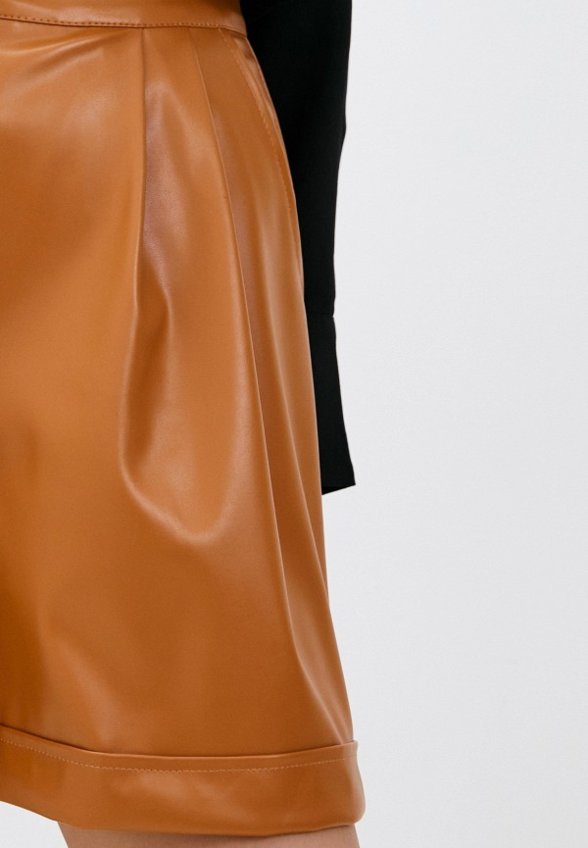 Шорты кожаные Bad Queen