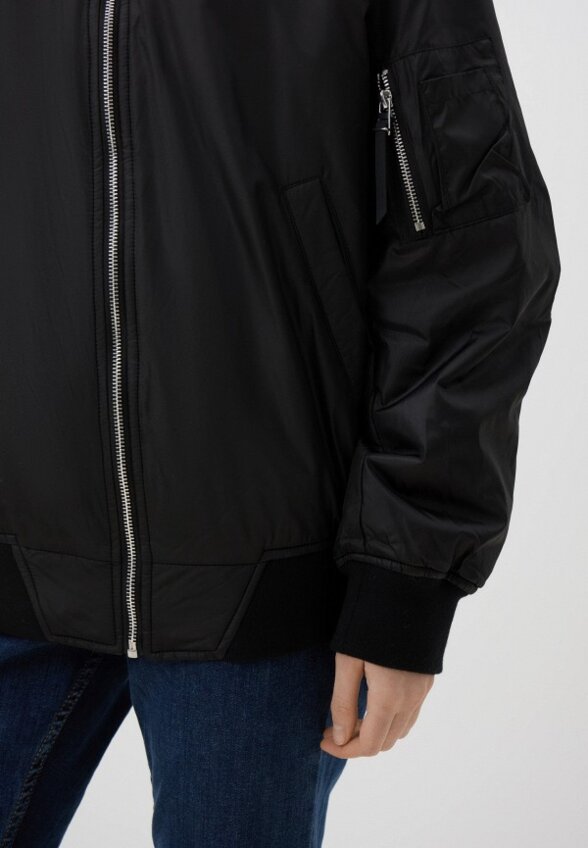 Бомбер Снежная Королева