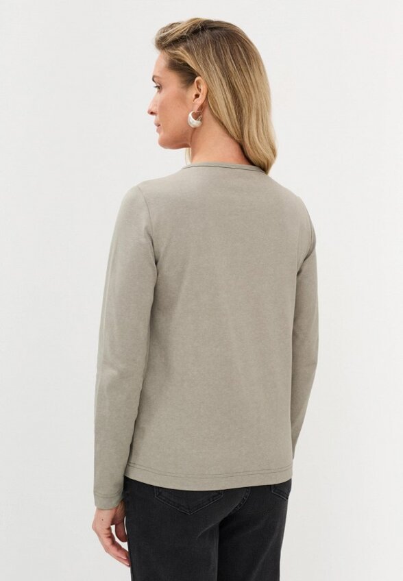 Лонгслив Savage