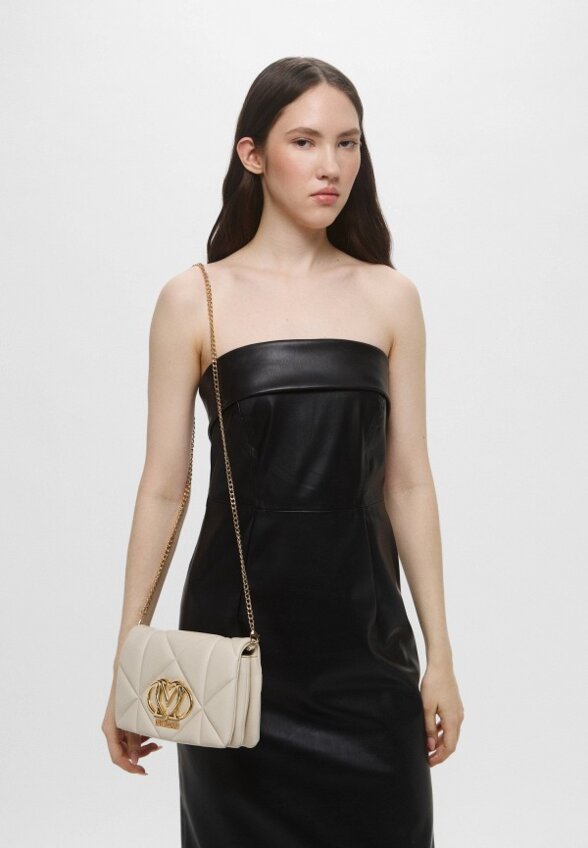 Сумка Love Moschino