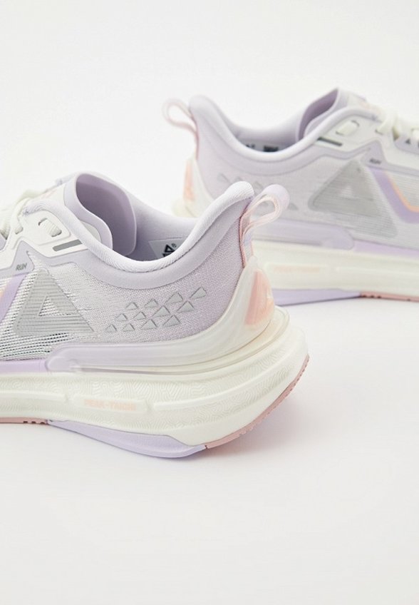 Кроссовки Peak