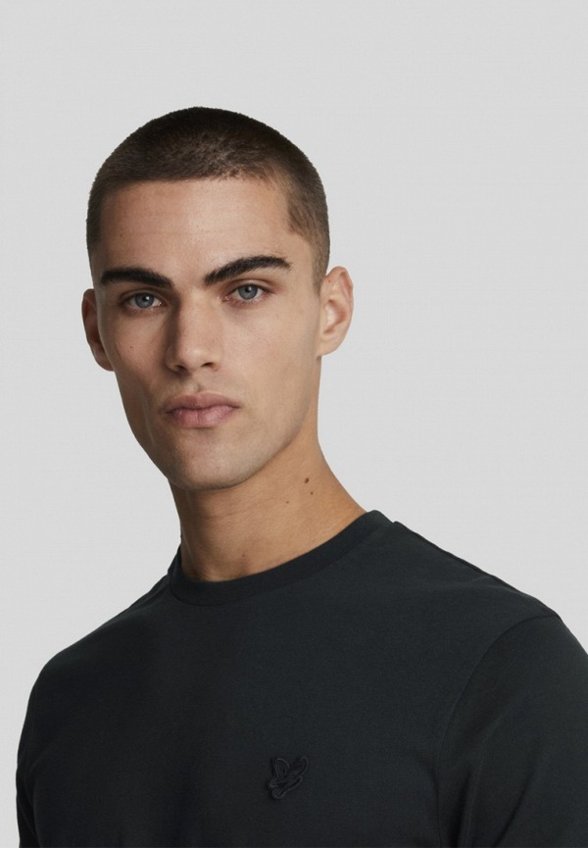 Футболка Lyle & Scott