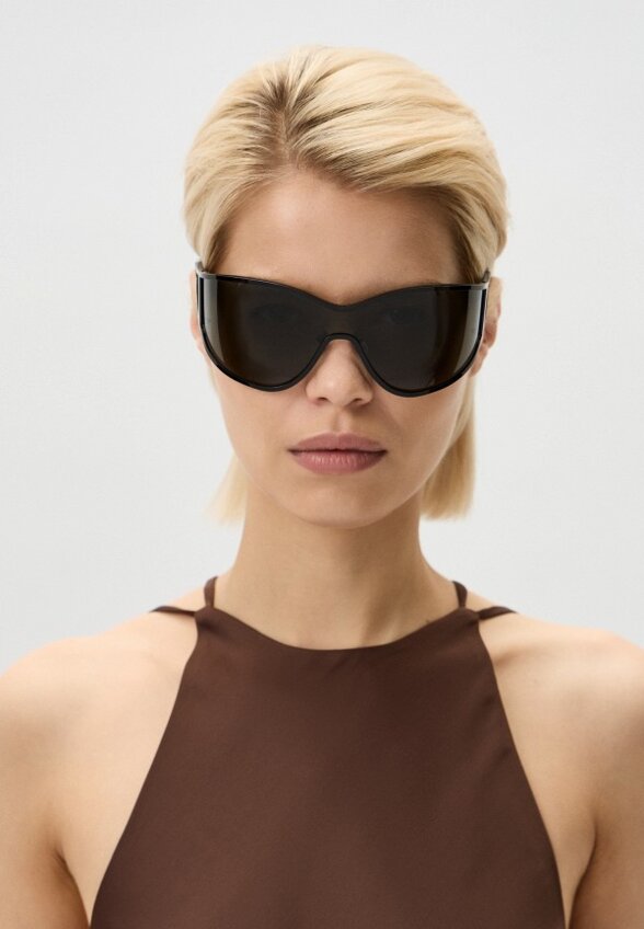 Очки солнцезащитные Blumarine