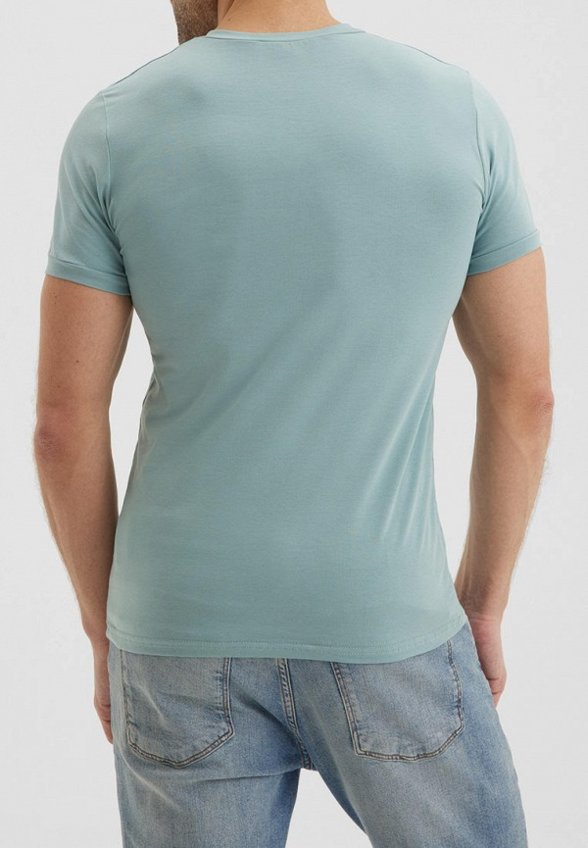 Футболка Envylab