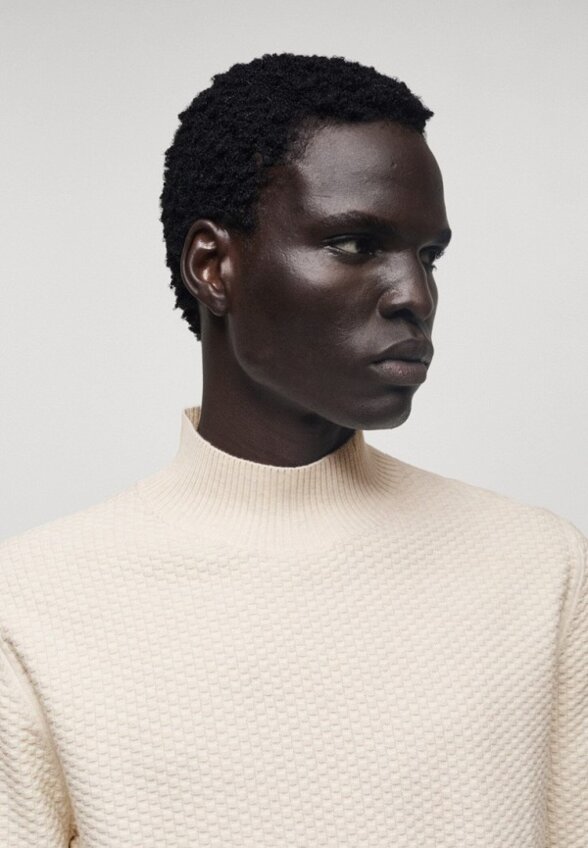 Водолазка Mango Man