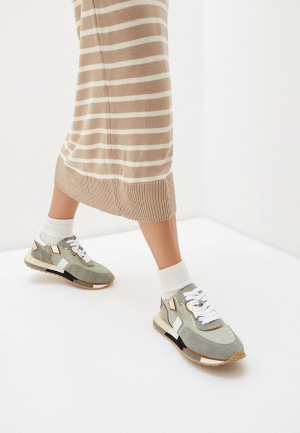 Кроссовки Vitacci